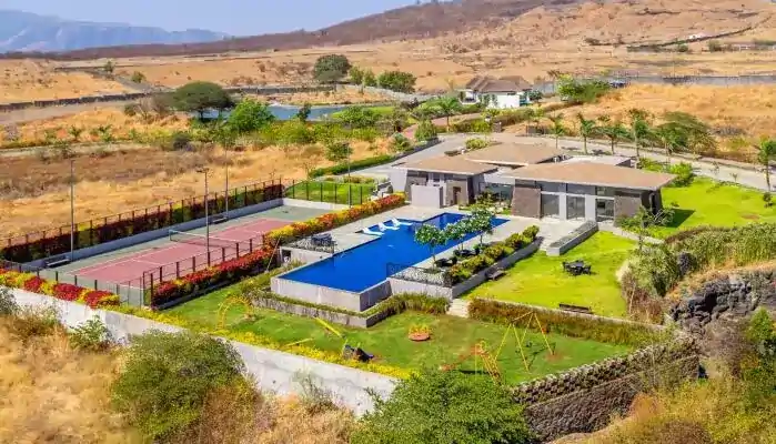 Farmhouse Plots in Gated Community